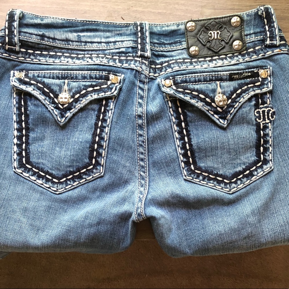 Miss Me cropped jeans